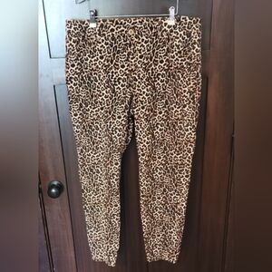 EUC INC Women's Plus Leopard Print Skinny Leg Regular Fit Stretch Pants Size 16W